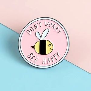 NEW| Вее Happy Pink Round Brooch Pin Accessories